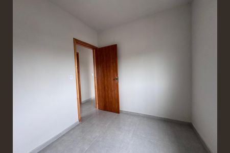 Casa à venda com 62m², 2 quartos e 2 vagas Casa à venda com 62m², 2 quartos e 2 vagasQuarto