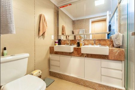 Apartamento à venda com 176m², 3 quartos e 3 vagas