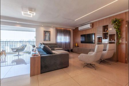 Apartamento à venda com 3 quartos, 176m² em Cambuci, São Paulo