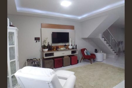 Casa à venda com 4 quartos, 270m² em Itaipu, Niterói