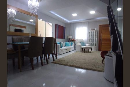 Casa à venda com 4 quartos, 270m² em Itaipu, Niterói