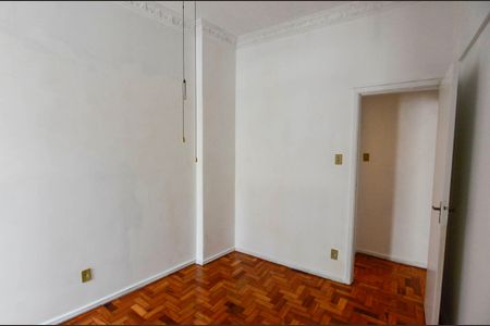 Apartamento à venda com 71m², 2 quartos e 1 vagaQuarto 2