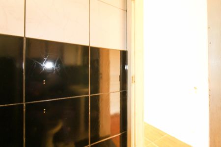 Casa à venda com 75m², 2 quartos e sem vagaBanheiro