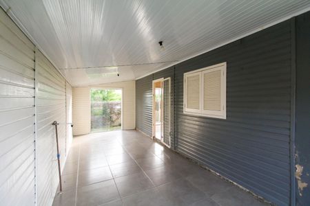 Casa à venda com 75m², 2 quartos e sem vagaÁrea de Serviço