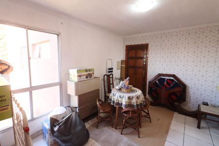 Sala de apartamento à venda com 2 quartos, 50m² em Iapi, Osasco