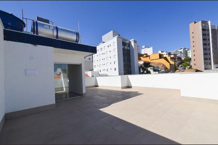 Apartamento à venda com 166m², 3 quartos e 4 vagasCobertura