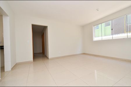 Sala de apartamento à venda com 3 quartos, 112m² em Fernão Dias, Belo Horizonte