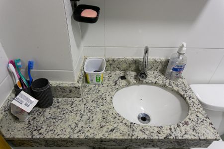 Apartamento para alugar com 59m², 2 quartos e sem vagaBanheiro