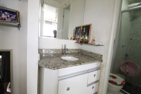 Apartamento para alugar com 72m², 2 quartos e 1 vagaBanheiro 