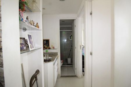 Apartamento para alugar com 72m², 2 quartos e 1 vagaBanheiro Corredor