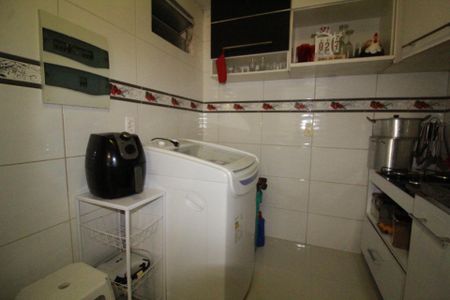 Apartamento para alugar com 72m², 2 quartos e 1 vagaCozinha e Área de Serviço