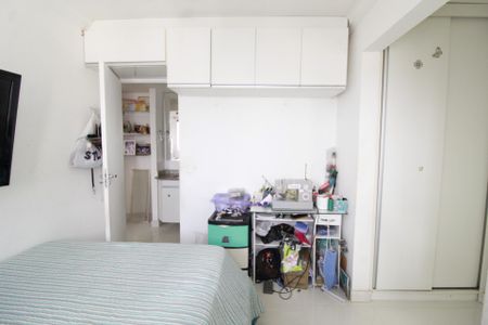 Apartamento para alugar com 72m², 2 quartos e 1 vagaSuíte