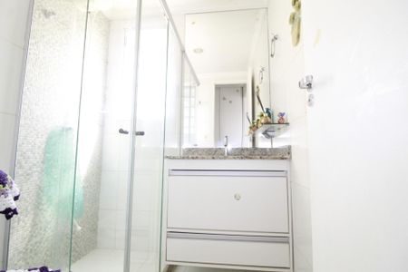 Apartamento para alugar com 72m², 2 quartos e 1 vagaBanheiro da Suíte