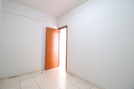 Quarto 1 de apartamento para alugar com 2 quartos, 64m² em Tubalina, Uberlândia