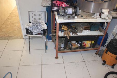 Casa à venda com 400m², 4 quartos e 5 vagasEdícula