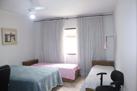 Casa à venda com 400m², 4 quartos e 5 vagasQuarto 3