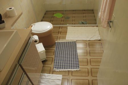 Casa à venda com 400m², 4 quartos e 5 vagasBanheiro Social