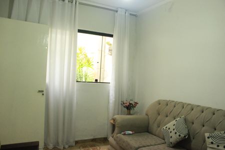 Casa à venda com 400m², 4 quartos e 5 vagasQuarto 2