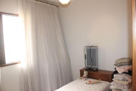 Casa à venda com 400m², 4 quartos e 5 vagasQuarto 1