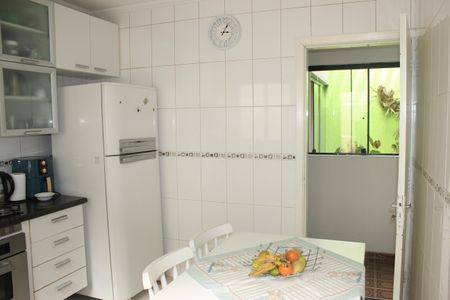 Casa à venda com 400m², 4 quartos e 5 vagasCozinha