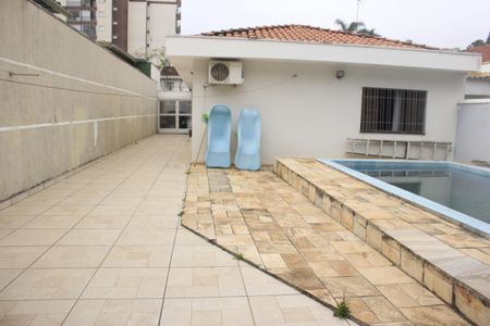Casa à venda com 400m², 4 quartos e 5 vagasPiscina