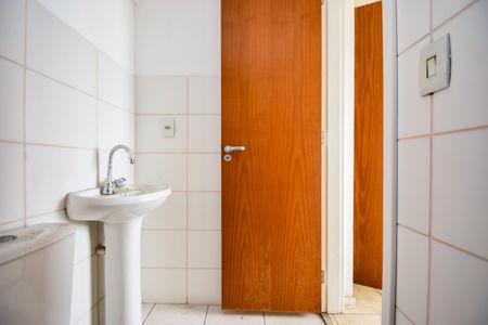 Apartamento à venda com 52m², 2 quartos e 1 vagaQuarto 2 - Banheiro