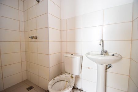 Apartamento à venda com 52m², 2 quartos e 1 vagaQuarto 2 - Banheiro