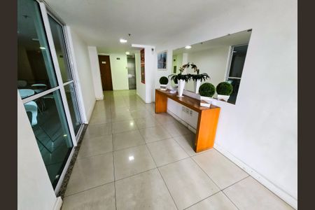 Apartamento à venda com 52m², 2 quartos e 1 vagaHall de entrada