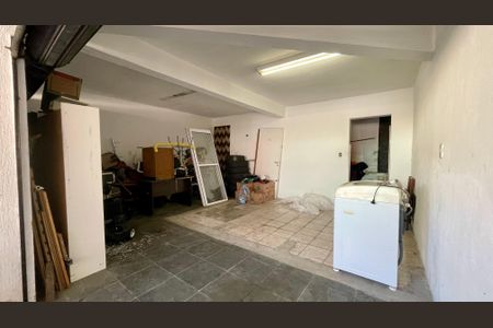 Casa à venda com 344m², 6 quartos e 5 vagas Casa à venda com 344m², 6 quartos e 5 vagasÁrea comum