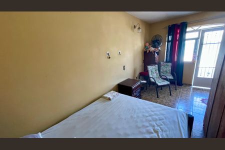 Casa à venda com 344m², 6 quartos e 5 vagas Casa à venda com 344m², 6 quartos e 5 vagasQuarto 2