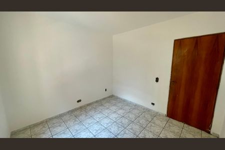 Casa à venda com 344m², 6 quartos e 5 vagas Casa à venda com 344m², 6 quartos e 5 vagasQuarto 3