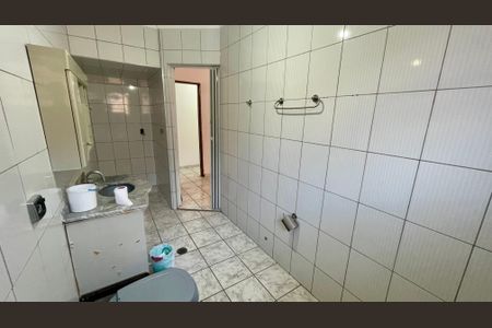 Casa à venda com 344m², 6 quartos e 5 vagas Casa à venda com 344m², 6 quartos e 5 vagasBanheiro Suíte 2