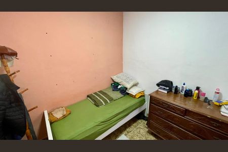 Casa à venda com 344m², 6 quartos e 5 vagas Casa à venda com 344m², 6 quartos e 5 vagasQuarto 1