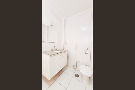 Apartamento à venda com 112m², 3 quartos e 1 vaga Apartamento à venda com 112m², 3 quartos e 1 vagaBanheiro da Suíte