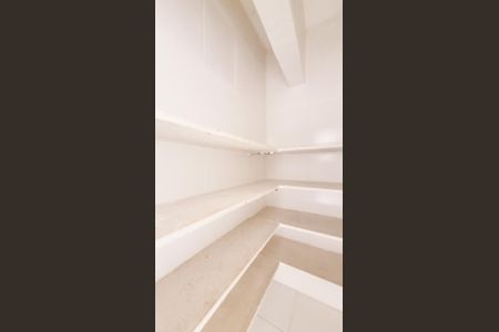 Apartamento à venda com 112m², 3 quartos e 1 vaga Apartamento à venda com 112m², 3 quartos e 1 vagaDespensa