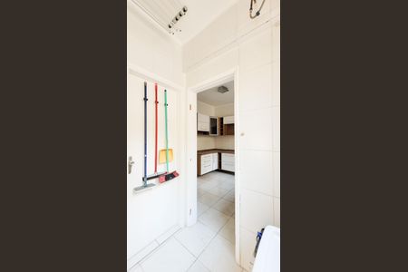 Apartamento à venda com 112m², 3 quartos e 1 vaga Apartamento à venda com 112m², 3 quartos e 1 vagaÁrea de Serviço