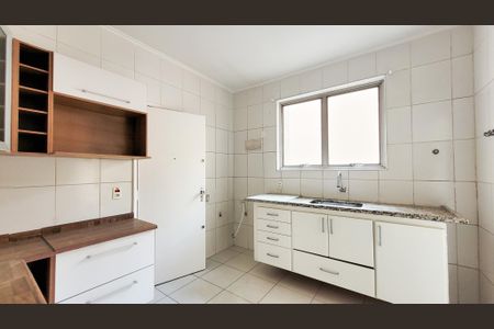 Apartamento à venda com 112m², 3 quartos e 1 vaga Apartamento à venda com 112m², 3 quartos e 1 vagaCozinha