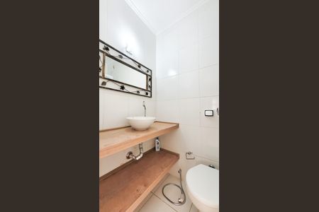 Apartamento à venda com 112m², 3 quartos e 1 vaga Apartamento à venda com 112m², 3 quartos e 1 vagaBanheiro