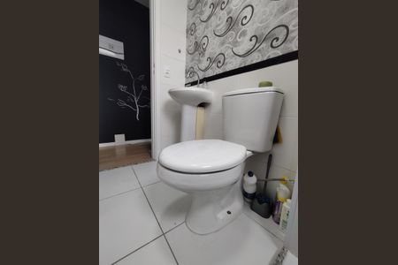 Apartamento para alugar com 41m², 2 quartos e sem vagaBanheiro