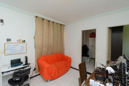 Sala de apartamento à venda com 2 quartos, 45m² em Solar do Barreiro, Belo Horizonte