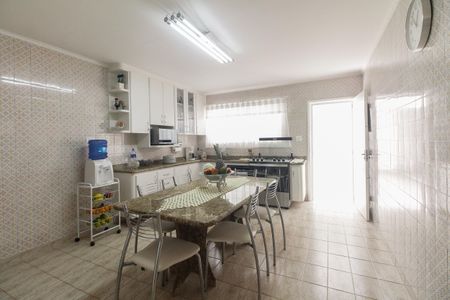 Casa à venda com 120m², 3 quartos e 1 vaga Casa à venda com 120m², 3 quartos e 1 vagaCozinha