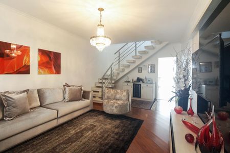 Casa à venda com 120m², 3 quartos e 1 vaga Casa à venda com 120m², 3 quartos e 1 vagaSala