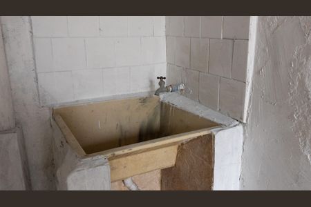 Casa para alugar com 100m², 1 quarto e sem vagaÁrea de Serviço