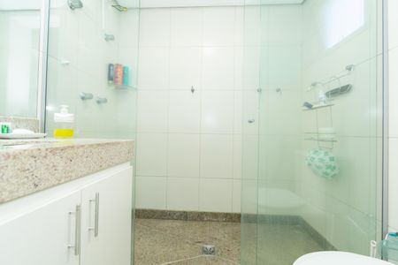 Apartamento à venda com 145m², 4 quartos e 2 vagasBanheiro 2
