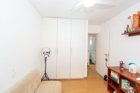 Apartamento à venda com 145m², 4 quartos e 2 vagasQuarto 4