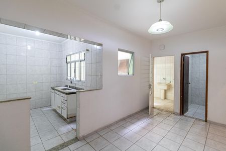 Casa à venda com 105m², 3 quartos e 2 vagasCozinha