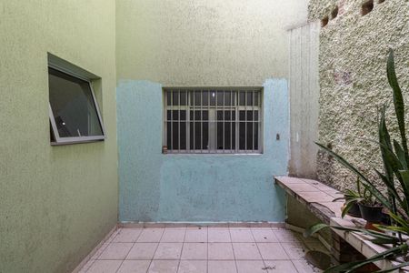 Casa à venda com 105m², 3 quartos e 2 vagasQuintal