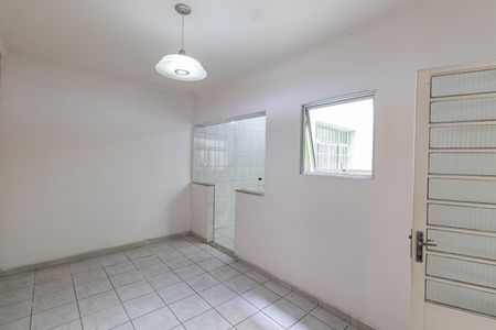 Casa à venda com 105m², 3 quartos e 2 vagasCozinha