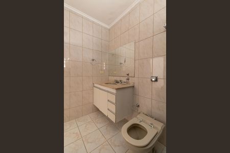 Casa à venda com 105m², 3 quartos e 2 vagasBanheiro Suíte 3