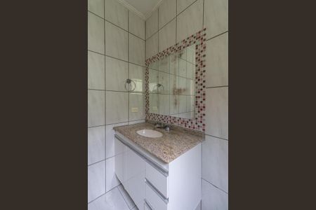 Casa à venda com 105m², 3 quartos e 2 vagasBanheiro Suíte 2